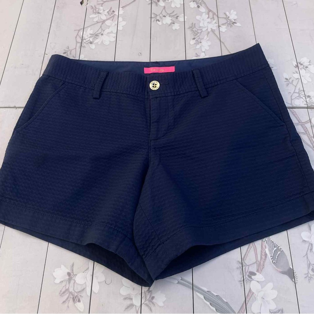 Lilly Pulitzer Dark Blue Women's Shorts - Picture 2 of 7